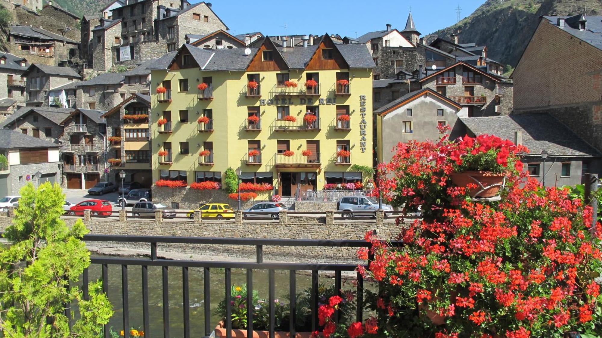 Hotel De Rei Llavorsí Exterior foto